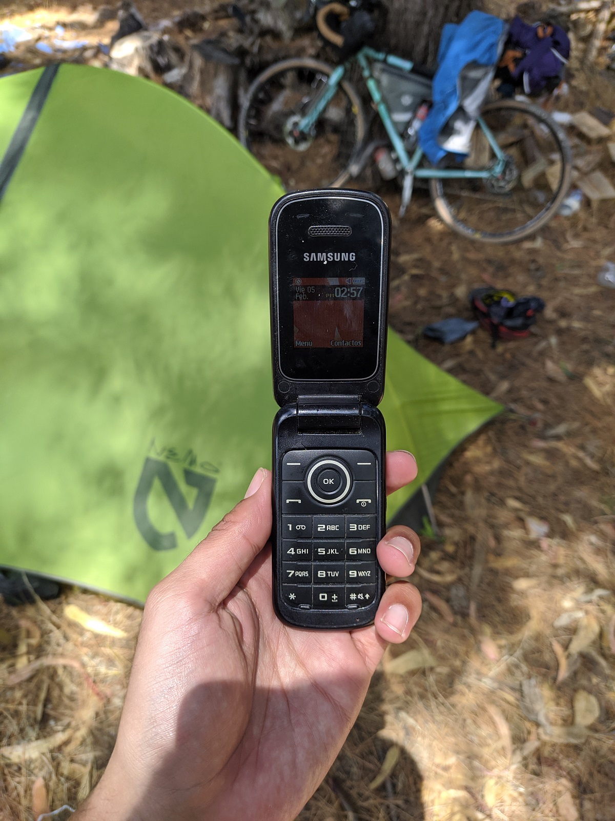 celular antiguo almeja